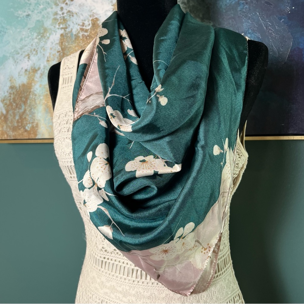 Asian Floral Print Scarf
